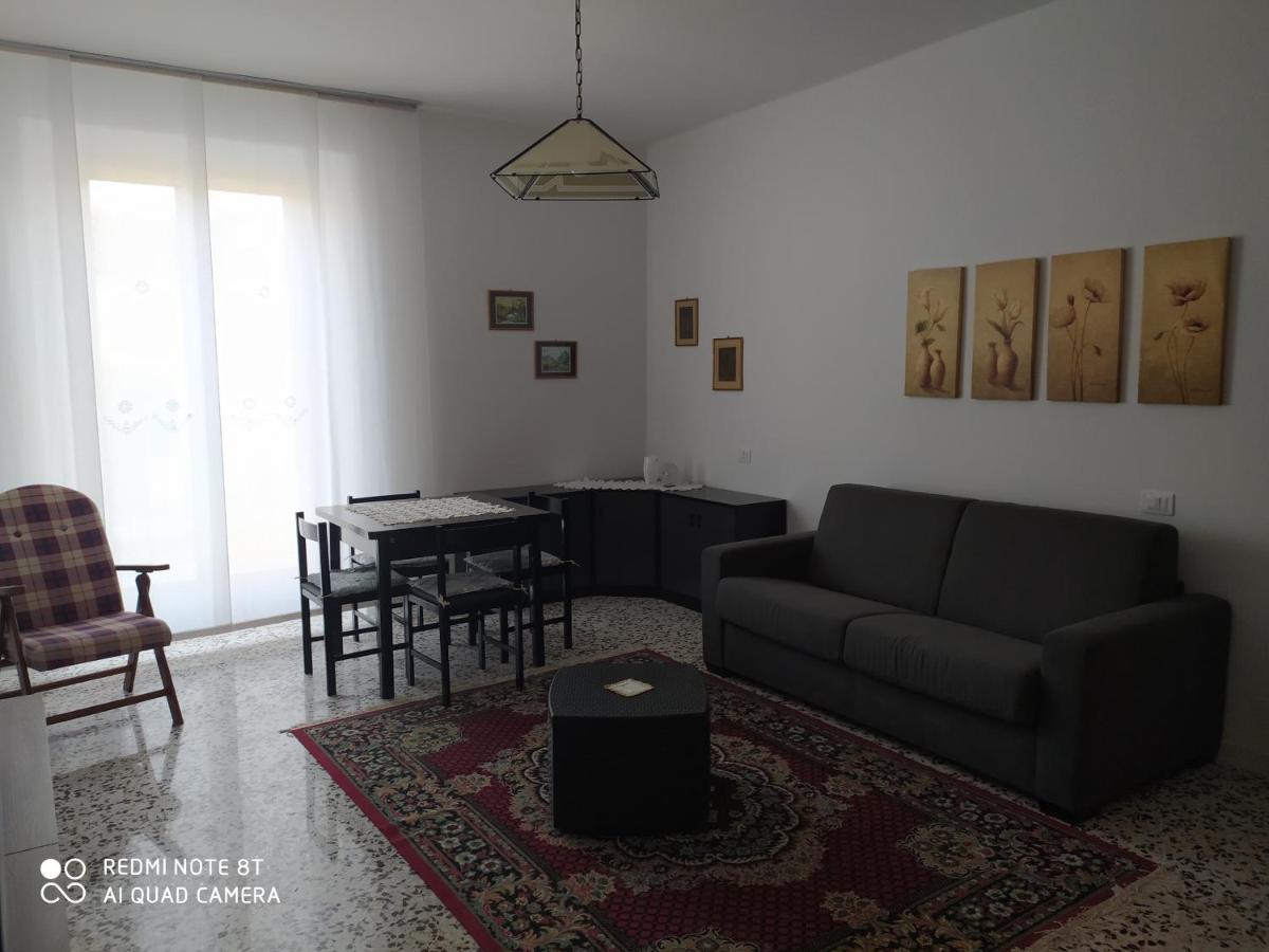 Al Cinema Apartment Scerni ภายนอก รูปภาพ